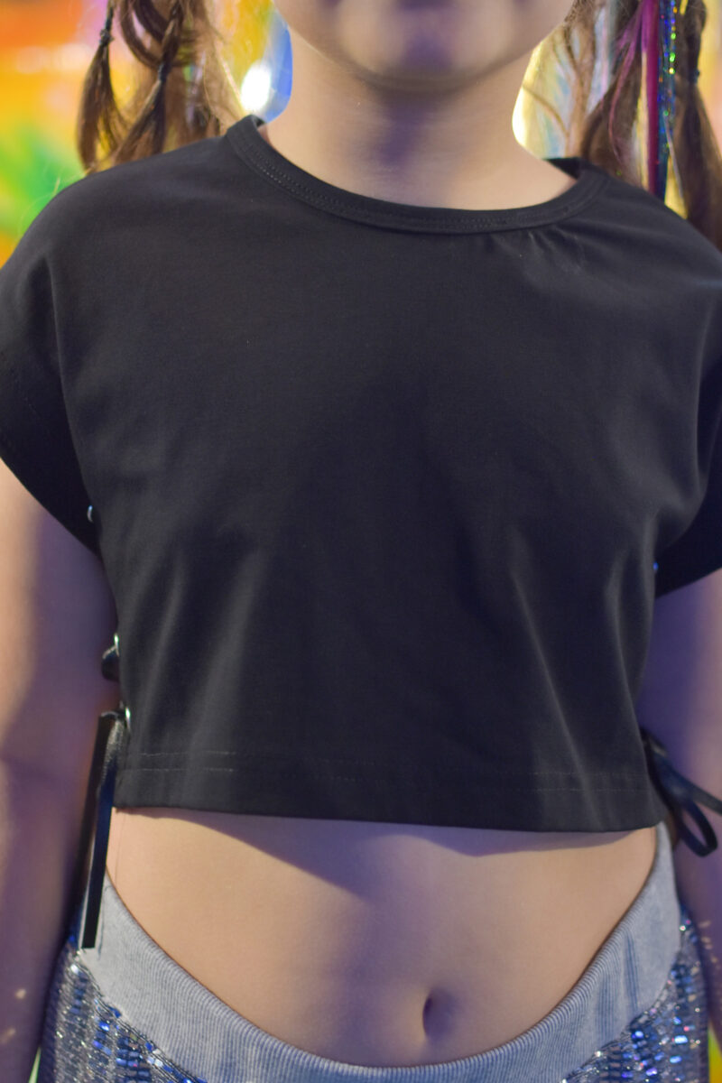loose-kids-black-tisort (1)